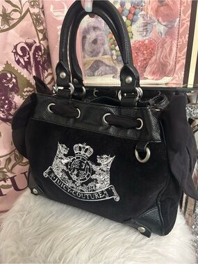 RARE Juicy Couture Black Velour MINI DAYDREAMER Scottie Dog Logo Crossbody Strap